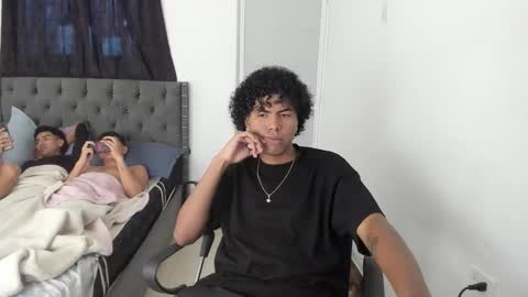 master_boy28 online show from 10/23/25, 06:17