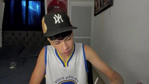 master_boy28 online show from 03/13/26, 07:42