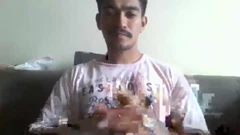 Snapshot of master_leoo chatting on 05/20/26, 05:24 master_leoo online show from 05/20/26, 05:24