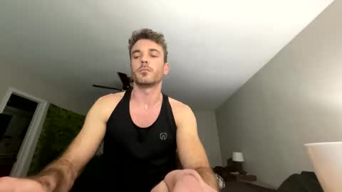 Snapshot of master_louie chatting on 12/15/24, 02:48 muskyjockdick online show from 12/15/24, 02:48