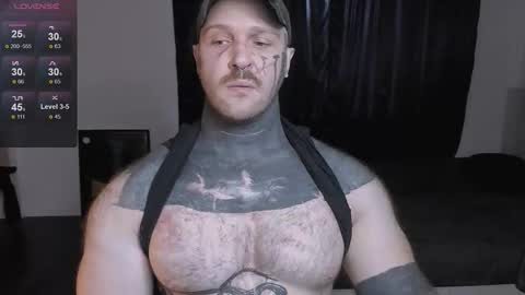 Snapshot of master_oil chatting on 09/20/25, 03:57 Huge Alex online show from 09/20/25, 03:57