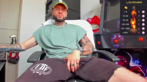 steven  online show from 02/22/25, 08:20