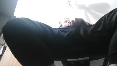 Snapshot of master_thorn chatting on 12/08/24, 04:25 Master Thorn online show from 12/08/24, 04:25