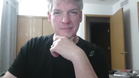 Snapshot of master_thorn chatting on 01/26/25, 03:38 Master Thorn online show from 01/26/25, 03:38