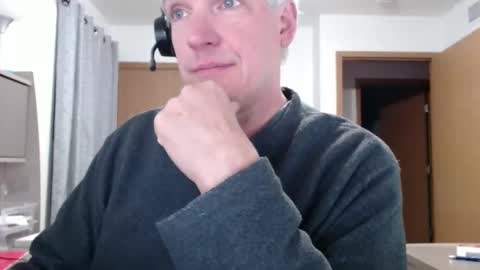 Snapshot of master_thorn chatting on 02/10/25, 03:46 Master Thorn online show from 02/10/25, 03:46