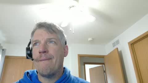 Snapshot of master_thorn chatting on 03/02/25, 07:02 Master Thorn online show from 03/02/25, 07:02