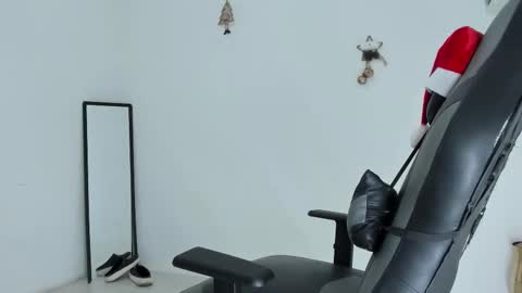 Alpha junior online show from 12/18/25, 01:17