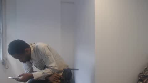 Snapshot of masterdomfuck chatting on 01/14/25, 07:32 Masterdomfuck online show from 01/14/25, 07:32