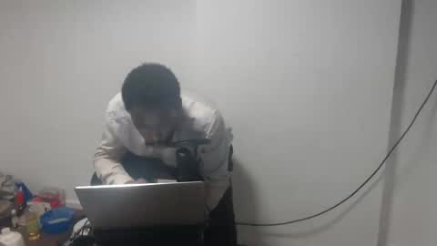 Snapshot of masterdomfuck chatting on 01/16/25, 12:02 Masterdomfuck online show from 01/16/25, 12:02