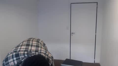 Snapshot of masterdomfuck chatting on 02/01/25, 06:51 Masterdomfuck online show from 02/01/25, 06:51