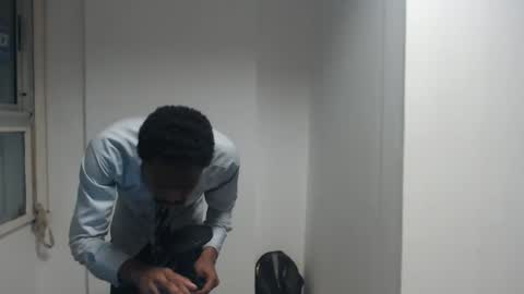 Snapshot of masterdomfuck chatting on 02/06/25, 11:15 Masterdomfuck online show from 02/06/25, 11:15