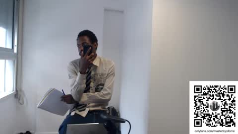 Snapshot of masterdomfuck chatting on 02/08/25, 06:01 Masterdomfuck online show from 02/08/25, 06:01