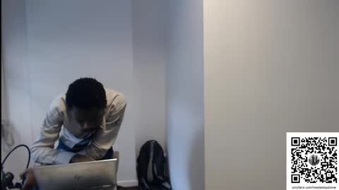 Snapshot of masterdomfuck chatting on 02/10/25, 08:10 Masterdomfuck online show from 02/10/25, 08:10