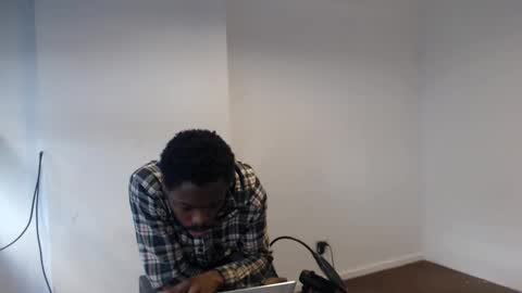 Snapshot of masterdomfuck chatting on 02/12/25, 08:18 Masterdomfuck online show from 02/12/25, 08:18