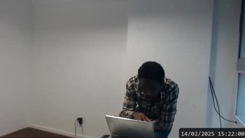 Snapshot of masterdomfuck chatting on 02/14/25, 06:19 Masterdomfuck online show from 02/14/25, 06:19