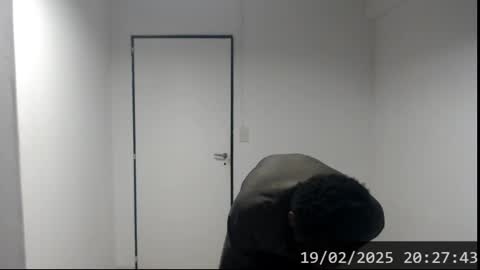 Snapshot of masterdomfuck chatting on 02/19/25, 11:25 Masterdomfuck online show from 02/19/25, 11:25