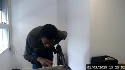 Snapshot of masterdomfuck chatting on 03/01/25, 04:22 Masterdomfuck online show from 03/01/25, 04:22