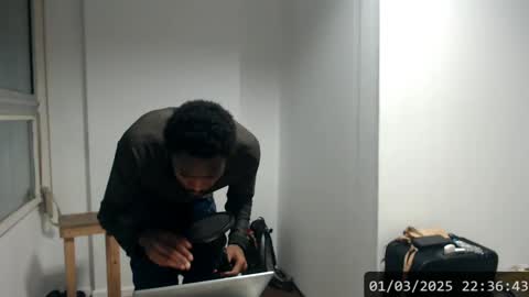 Snapshot of masterdomfuck chatting on 03/02/25, 01:36 Masterdomfuck online show from 03/02/25, 01:36