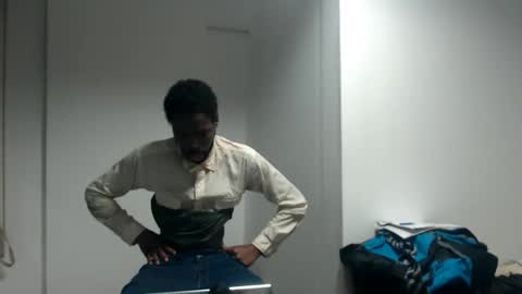 Snapshot of masterdomfuck chatting on 03/06/25, 12:32 Masterdomfuck online show from 03/06/25, 12:32