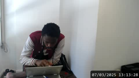 Snapshot of masterdomfuck chatting on 03/07/25, 04:11 Masterdomfuck online show from 03/07/25, 04:11