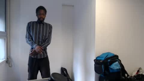 Snapshot of masterdomfuck chatting on 03/10/25, 12:59 Masterdomfuck online show from 03/10/25, 12:59