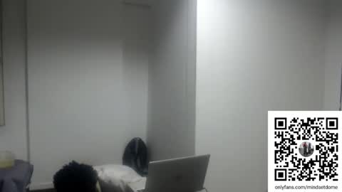 Snapshot of masterdomfuck chatting on 09/12/25, 11:37 Masterdomfuck online show from 09/12/25, 11:37