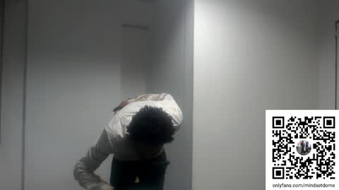 Snapshot of masterdomfuck chatting on 09/19/25, 07:58 Masterdomfuck online show from 09/19/25, 07:58