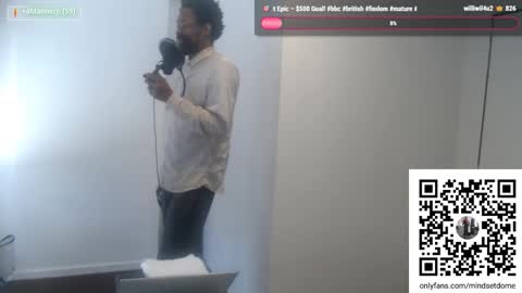 Snapshot of masterdomfuck chatting on 10/02/25, 02:57 Masterdomfuck online show from 10/02/25, 02:57