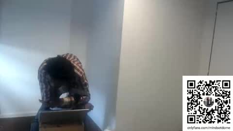 Snapshot of masterdomfuck chatting on 10/20/25, 07:03 Masterdomfuck online show from 10/20/25, 07:03