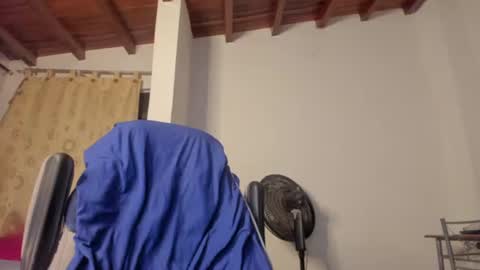 Snapshot of masterjuanc chatting on 06/30/26, 11:17 Juan Independent Model online show from 06/30/26, 11:17