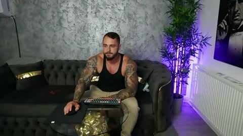 Snapshot of masterkingmuscle chatting on 05/11/26, 08:39 masterkingmuscle online show from 05/11/26, 08:39