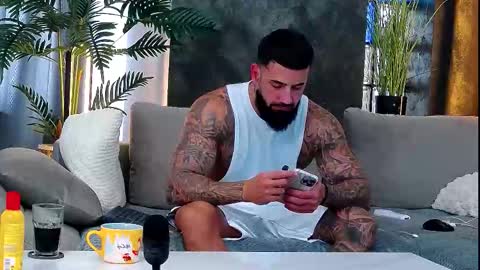 masterkingofmuscle online show from 10/09/25, 11:30