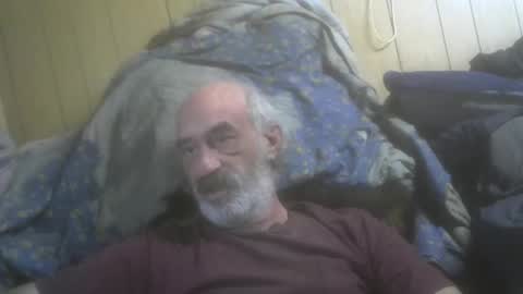 Snapshot of mastermichael24 chatting on 01/06/25, 02:14 mastermichael24 online show from 01/06/25, 02:14