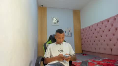 mastermorenohot23 online show from 04/27/26, 02:53