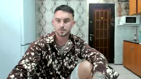 Jon online show from 06/04/26, 07:42