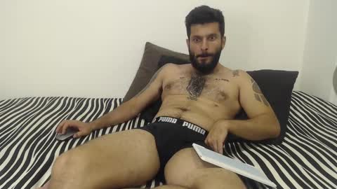 Snapshot of masterofinfatuation chatting on 03/06/25, 03:13   online show from 03/06/25, 03:13