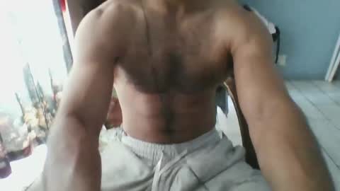 Snapshot of masterroshicocksa chatting on 12/12/24, 12:44 masterroshicocksa online show from 12/12/24, 12:44