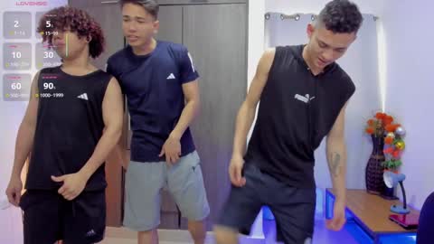 Team Cris Darwin- Fernando- Stiven- David online show from 01/21/25, 02:15