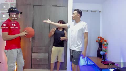 Team Cris Darwin- Fernando- Stiven- David online show from 01/23/25, 11:15