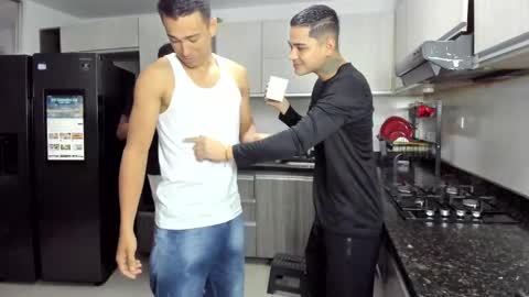 Team Cris Darwin- Fernando- Stiven- David online show from 09/19/25, 11:22