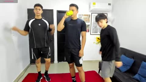 Team Cris Darwin- Fernando- Stiven- David online show from 03/31/26, 11:32