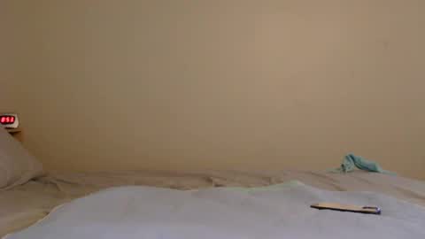 Snapshot of mastersquirter98 chatting on 07/12/26, 01:51 alex online show from 07/12/26, 01:51