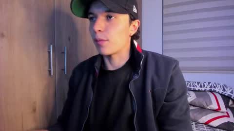 Snapshot of mastrangelo_x chatting on 10/03/25, 01:24 mastrangelo_x online show from 10/03/25, 01:24