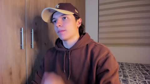 Snapshot of mastrangelo_x chatting on 10/07/25, 02:20 mastrangelo_x online show from 10/07/25, 02:20