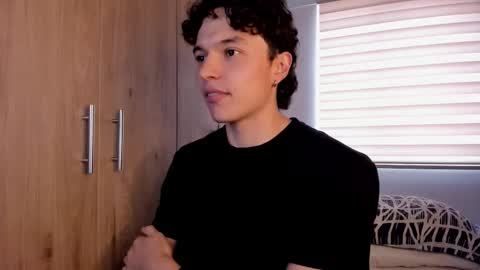 Snapshot of mastrangelo_x chatting on 12/01/25, 09:09 mastrangelo_x online show from 12/01/25, 09:09