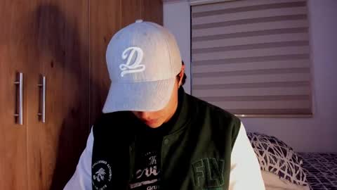 Snapshot of mastrangelo_x chatting on 02/16/26, 04:52 mastrangelo_x online show from 02/16/26, 04:52