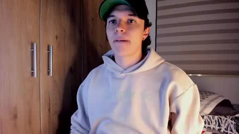 mastrangelo_x online show from 06/17/26, 04:15
