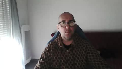 mat11efou online show from 11/11/25, 10:48