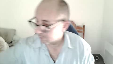 mat11efou online show from 12/21/25, 01:18