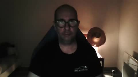 mat11efou online show from 12/23/25, 05:05